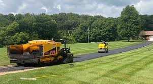 Best Driveway Crack Filling  in Oak Grove Heights, AR